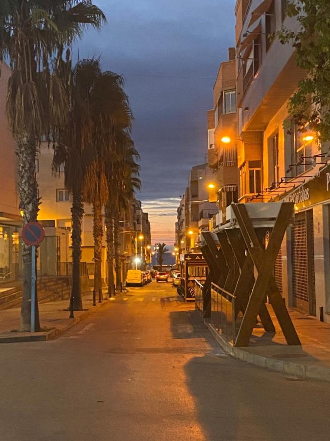 Appartement Vue Laterale Mer Torrevieja Extérieur photo